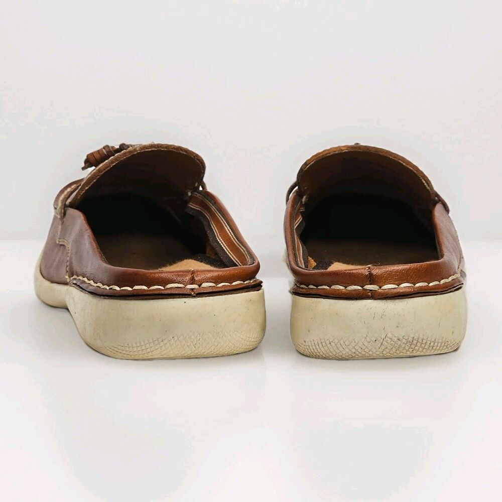 Bass Boater Aboard Women 8.5M Brown Leather Boat Shoes Mules Tassel Slip On - Picture 9 of 13